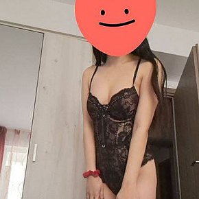 Anais escort in 