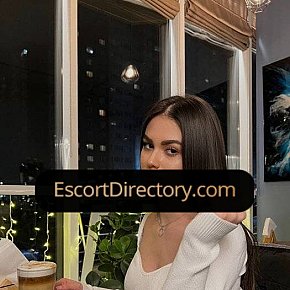 Kristina Vip Escort escort in Dubai offers Sexo em diferentes posições services