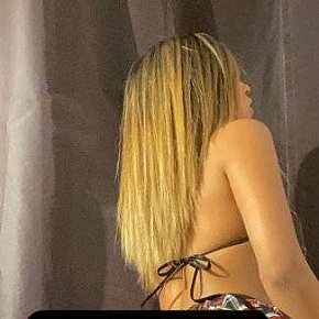 Britney escort in  offers Expérience de star du porno (PSE) services