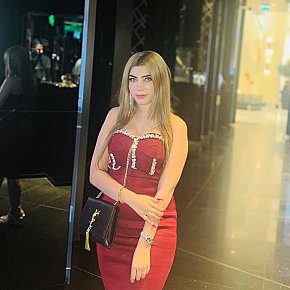 Anum-Bunnies Petite
 escort in Karachi offers Cum in Mouth services