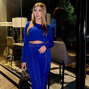Anum-Bunnies Petite
 escort in Karachi offers Cum in Mouth services