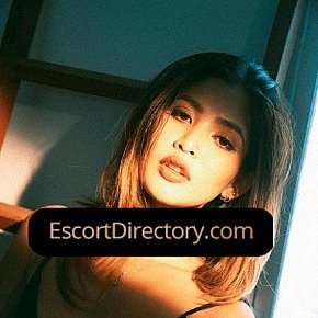 Diva escort in  offers Körperbesamung services