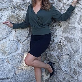Emma Vip Escort escort in Wien offers Girlfriend Experience(GFE) services