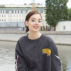 LERA Superbunduda escort in Moscow offers Ejaculação na boca services