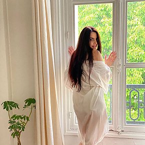 Chelsi Student(in) escort in Paris offers Zungenküsse services