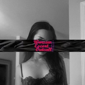 Mila-Warsaw-Escort Muscular escort in Warsaw offers Beijar services