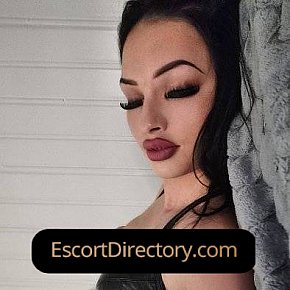 Candy Vip Escort escort in  offers Massage de la prostate services
