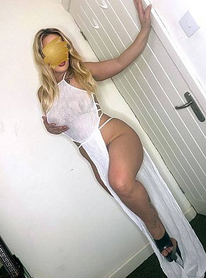 Real-Lady escort in 