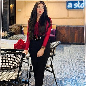 Haniya Muscles escort in  offers Embrasser services