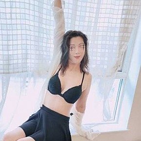 Asian-Daisy escort in  offers Zungenküsse services