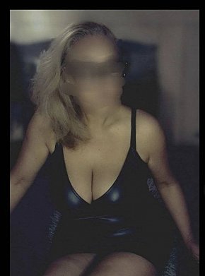 Diana escort in London offers Outdoor Sex services