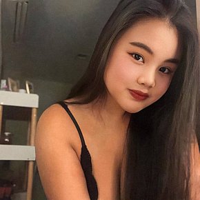 Alyssa-Chubby Super-forte Di Seno escort in Bangkok offers Pompino con preservativo services