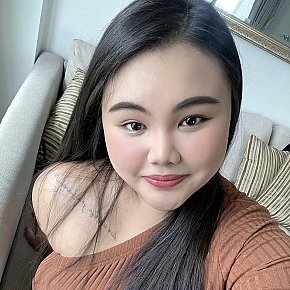 Alyssa-Chubby Super-forte Di Seno escort in Bangkok offers Pompino con preservativo services