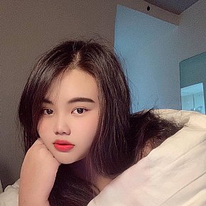 Alyssa-Chubby Super-forte Di Seno escort in Bangkok offers Pompino con preservativo services