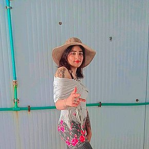 heba Modelo/exmodelo
 escort in  offers Beso francés
 services