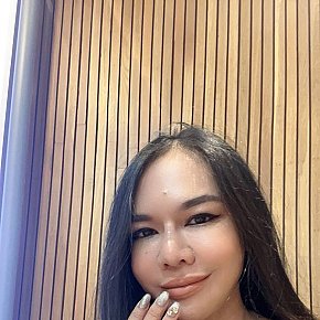 Nadia Sin Operar escort in Bangkok offers Handjob services