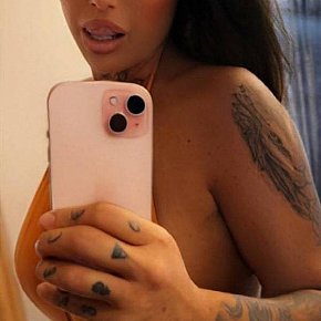 Alexia Super-forte Di Seno escort in London offers Girlfriend Experience (GFE) services