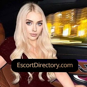 Olivia Vip Escort escort in Manila offers Masturbar
 services
