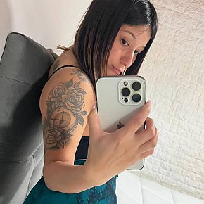Carole escort in Toronto offers Mamada sin condón
 services