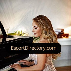 Melissa Madura escort in  offers Ejaculação no rosto services