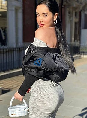 Luna Completamente Naturale escort in Cologne offers Massaggio erotico services