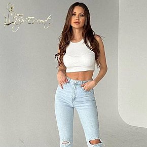 Cancu Superpeituda escort in Frankfurt offers Experiência com garotas (GFE) services