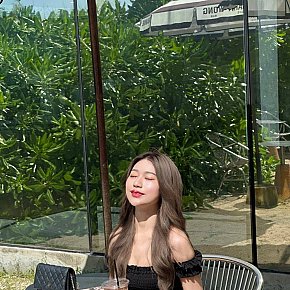 milin escort in Bangkok offers 69 Position services