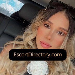 Xiomi Delicada escort in Munich offers Massagem erótica services