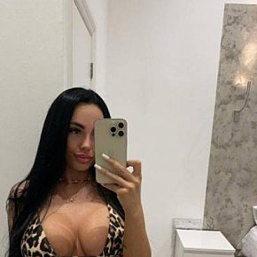 Jessiebabe Madura escort in  offers Mamada con condón
 services