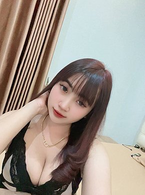 Chika escort in Kuta Bali offers Massage érotique services
