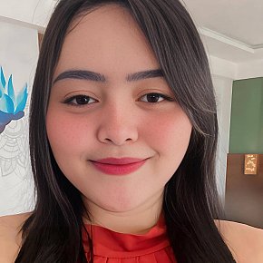 Rika-sexy-BBW Modelo/Ex-modelo escort in Kuta Bali offers Chupar e lamber o saco services