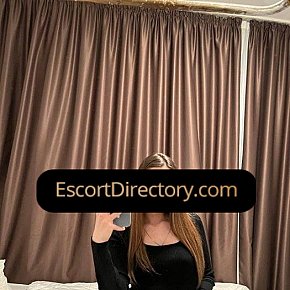 Amelia Vip Escort escort in  offers Sexo en diferentes posturas
 services