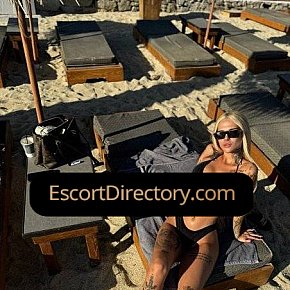 Zaira Vip Escort escort in Frankfurt offers Ins Gesicht spritzen services