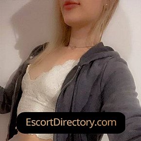 Zara escort in Wien offers Feticismo Piedi services