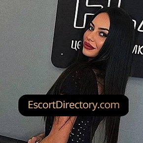 Viktoria Matură escort in Wien offers Sărut services