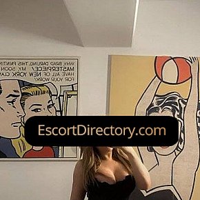 Zaralarsx Vip Escort escort in  offers Beso francés
 services