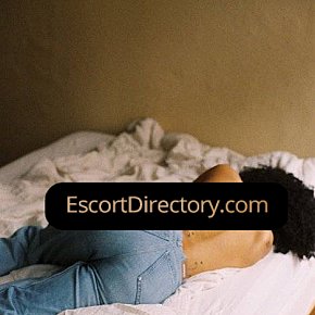 Nadirah Vip Escort escort in Berlin offers DUO services