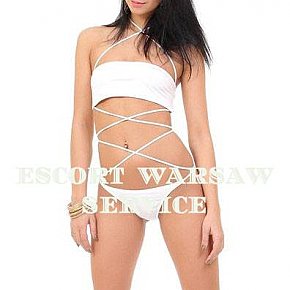 Carolina-Escort-Warsaw Studentessa Al College escort in Warsaw offers Kamasutra services