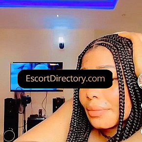 Cherry Piccolina escort in Doha offers Linguaggio piccante services