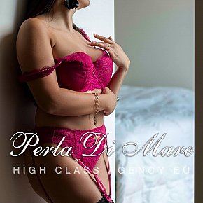 Louise Sin Operar escort in Antwerpen offers Venida en el cuerpo (COB)
 services
