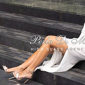 Louise Sin Operar escort in Antwerpen offers Venida en el cuerpo (COB)
 services