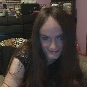 Mandi-Faux Pequeña Y Delgada escort in Edmonton offers Striptease/Lapdance services