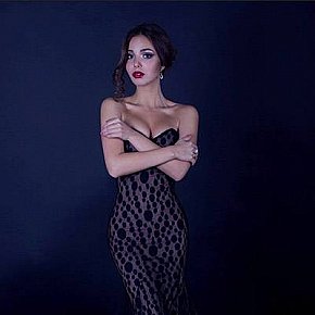 Bella escort in Chisinau offers Ejaculations multiples services