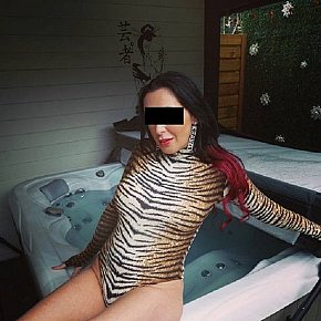 Kate Completamente Naturale escort in Bruges offers Orale (ricevere) services