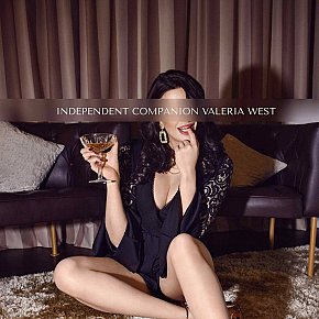 Valeria-West Colegiala escort in Berlin offers Sexo en diferentes posturas
 services