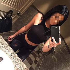 Silvia-Vip-Escort escort in  offers Zungenküsse services