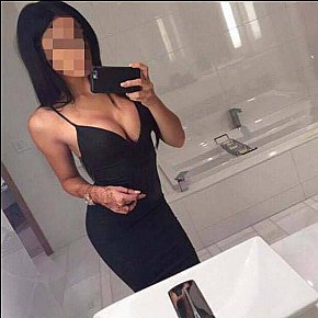 Silvia-Vip-Escort escort in  offers Zungenküsse services