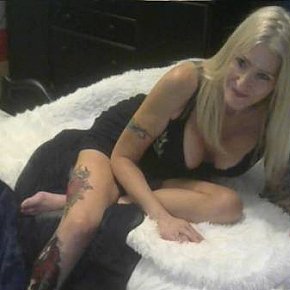 Miss-Maggie-may escort in Kingston offers Cuero/Látex/PVC
 services