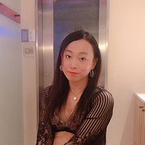 Ladyboy_Shoko Sin Operar escort in Tokyo offers Experiencia de Novia (GFE)
 services