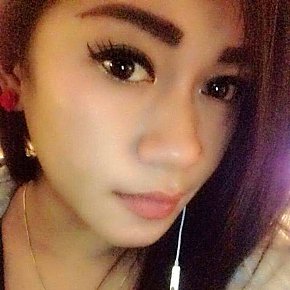 rieva escort in Kuta Bali offers 69 services